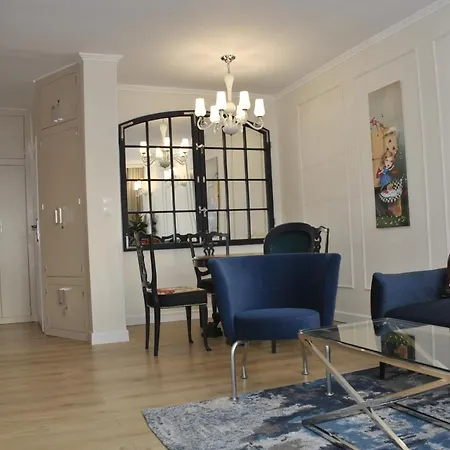 Lustrzany Skwer Gdynia